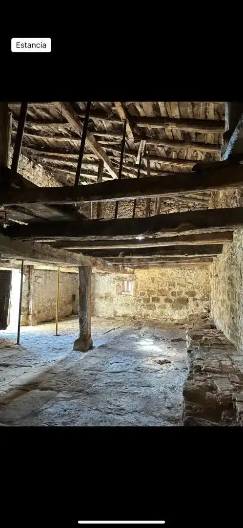 Casa adosada en venda en Valle de Valdebezana amb Jardí privat