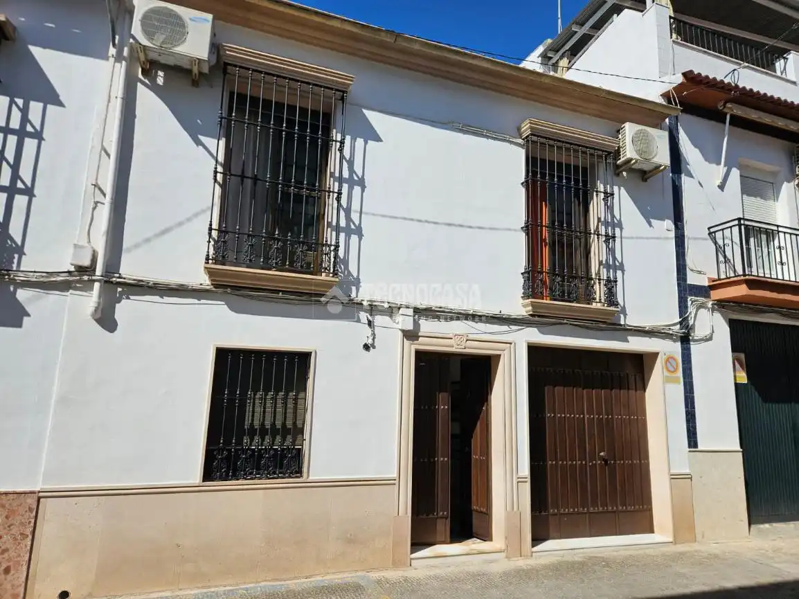 Casa amb terrassa en venda a Montilla
