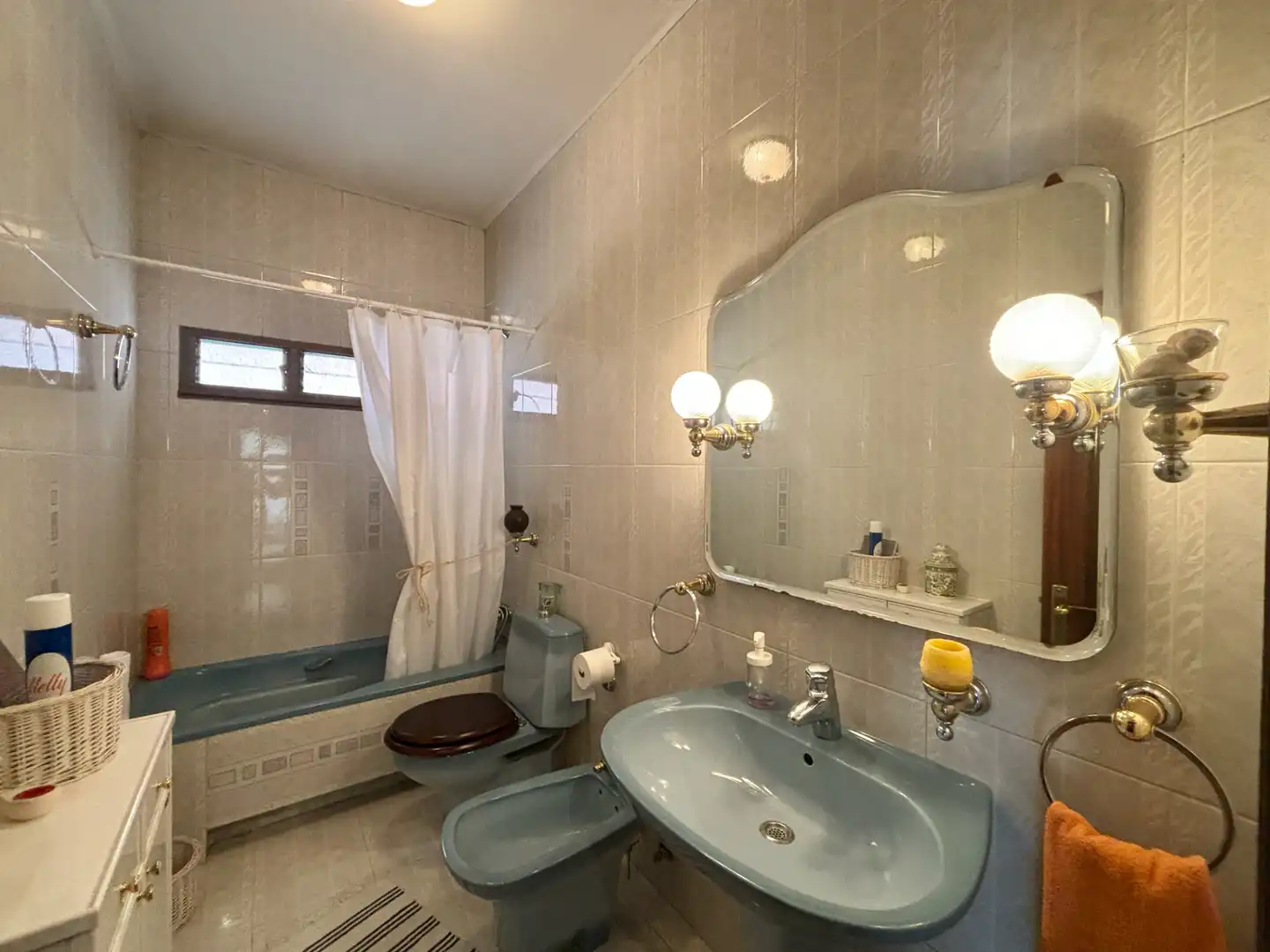 Baño de Edificio en venta en Piloña