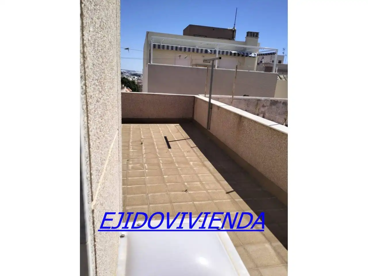 Terrassa de Casa o xalet en venda en El Ejido amb Aire condicionat i Terrassa