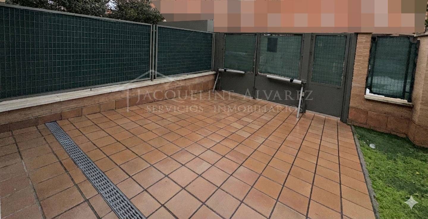 Terraza de Casa adosada en venta en Parla con Aire acondicionado, Jardín privado y Parquet