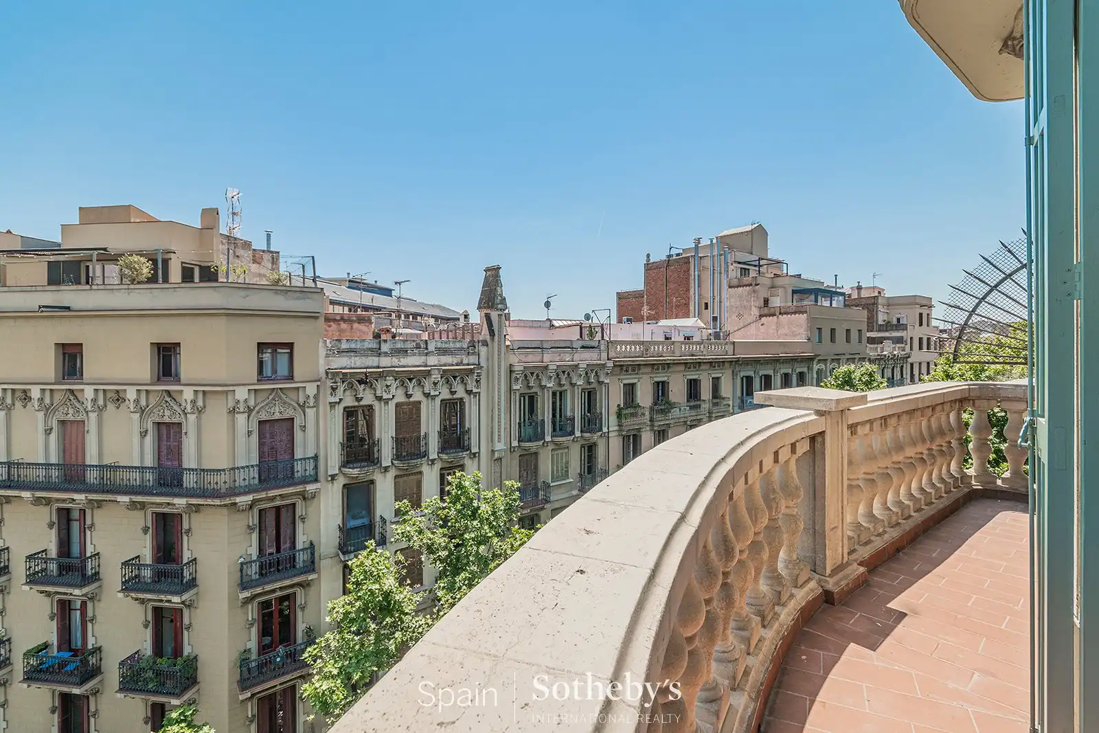 Apartment with lift for sale in Carrer d'Enric Granados, imagen 6