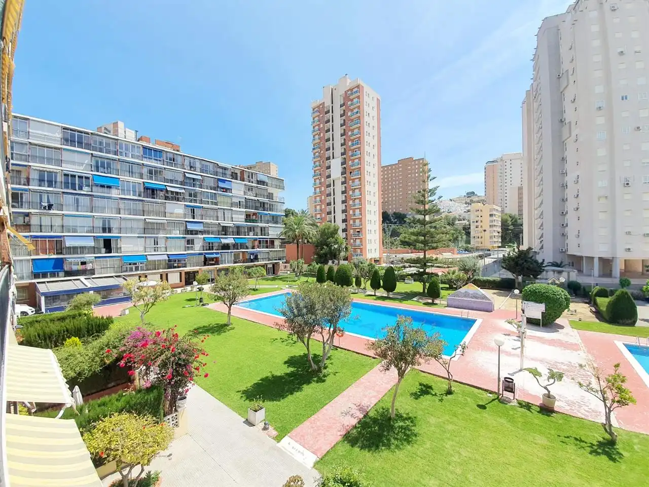 Piscina de Dúplex de alquiler en Villajoyosa / La Vila Joiosa con Piscina y Amueblado