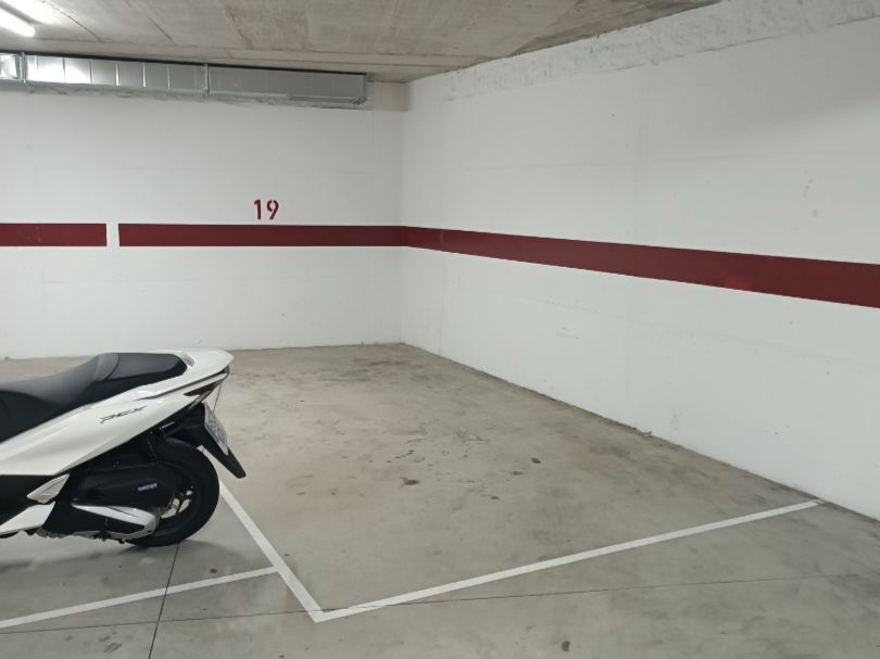 Aparcament de Garatge de lloguer en Pontevedra Capital 