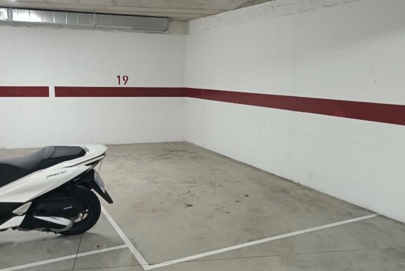 Foto 1 de Garatge de lloguer a Avenida Da Coruña, 21, O Burgo - Campus Universitario, Pontevedra