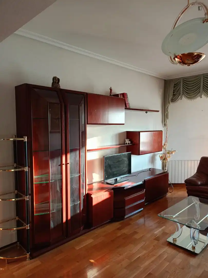 Habitació a San Millán - Ayuntamiento