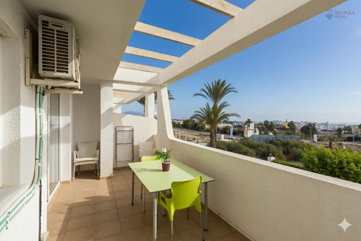 Apartament amb piscina en venda a Calle Vera Colina, imagen 2