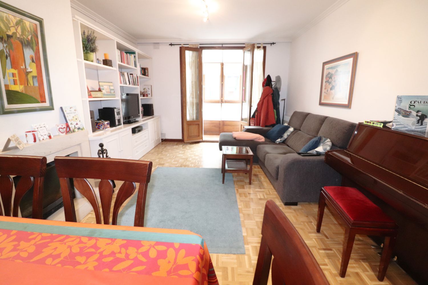Sala d'estar de Pis en venda en Vitoria - Gasteiz amb Calefacció i Terrassa