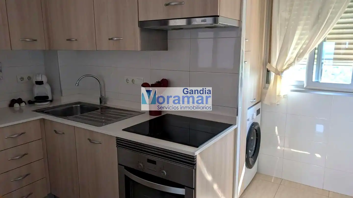 Cocina de Apartamento de alquiler en Gandia con Aire acondicionado y Amueblado