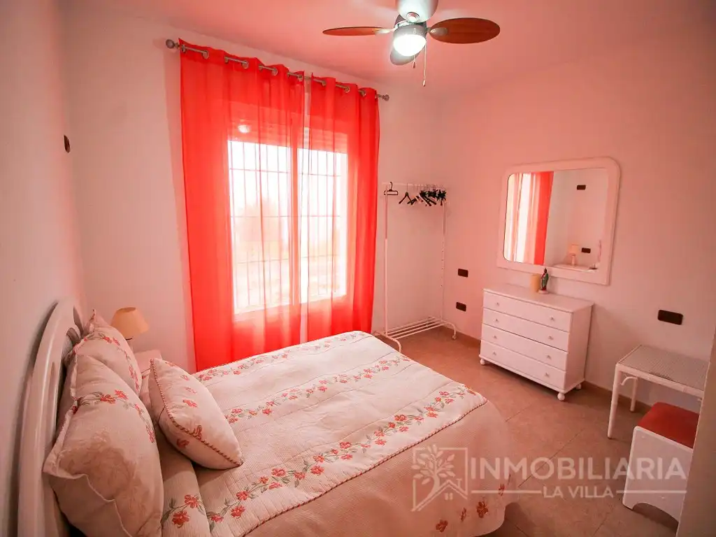 Habitación de Finca rústica de alquiler en Tolox con Piscina