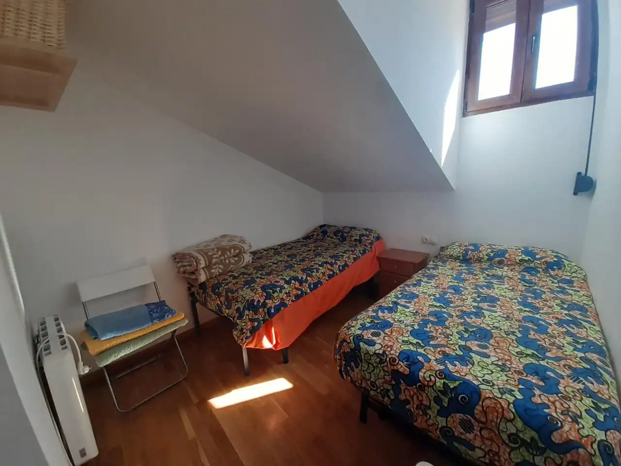 Habitación de Piso en venta en Bronchales con Parquet, Terraza y Trastero