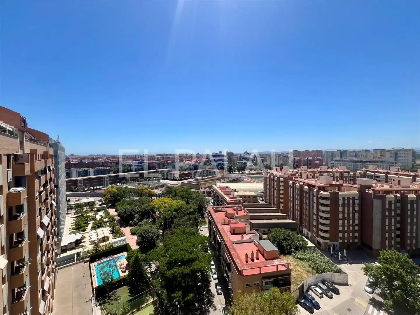 Vista exterior de Piso de alquiler en Valencia con Aire acondicionado, Calefacción y Parquet