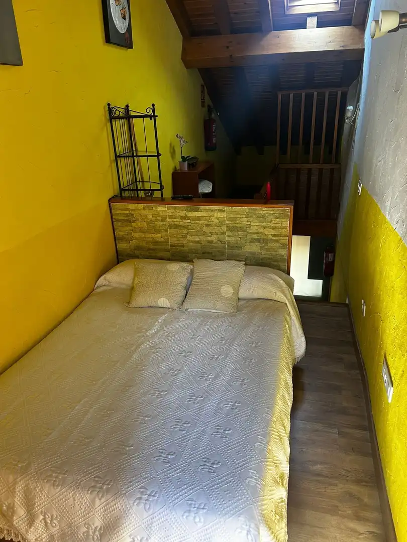 Dormitori de Casa o xalet en venda en Llanes amb Calefacció i Moblat