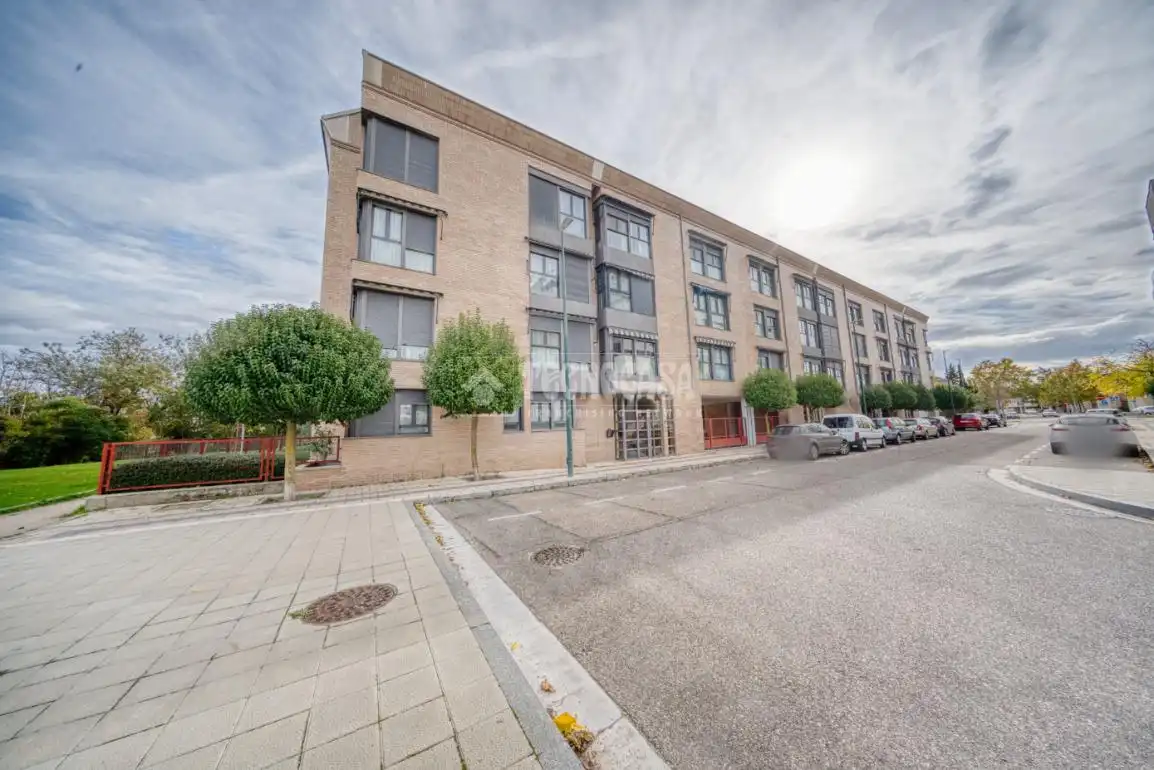 Vista exterior de Piso en venta en Valladolid