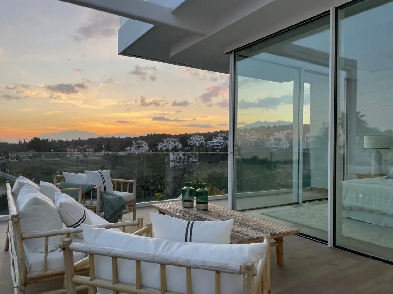 Terrace of House or chalet for sale in Marbella  with Heating, Private garden and Terrace