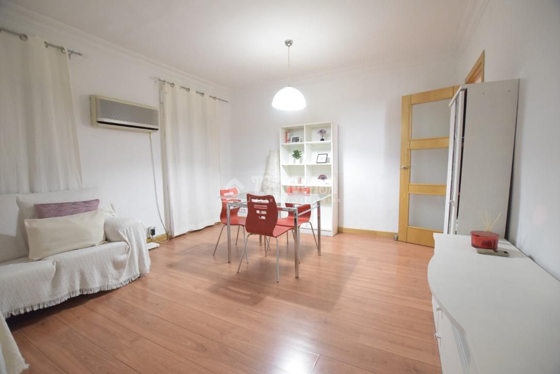 Menjador de Pis en venda en  Madrid Capital amb Aire condicionat, Calefacció i Parquet