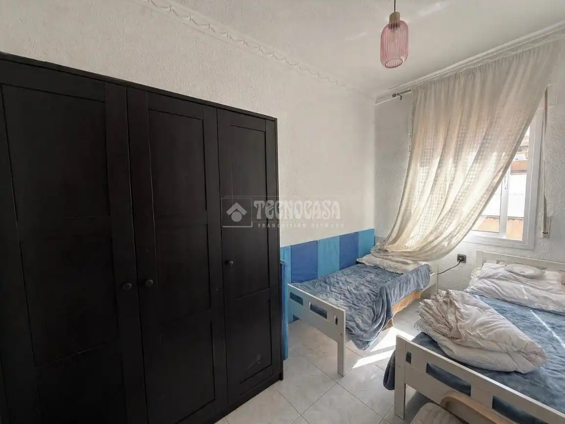 Bedroom of Flat for sale in Málaga  with Air Conditioner and Terrace