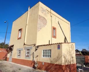 Vista exterior de Casa adosada en venda en Reus