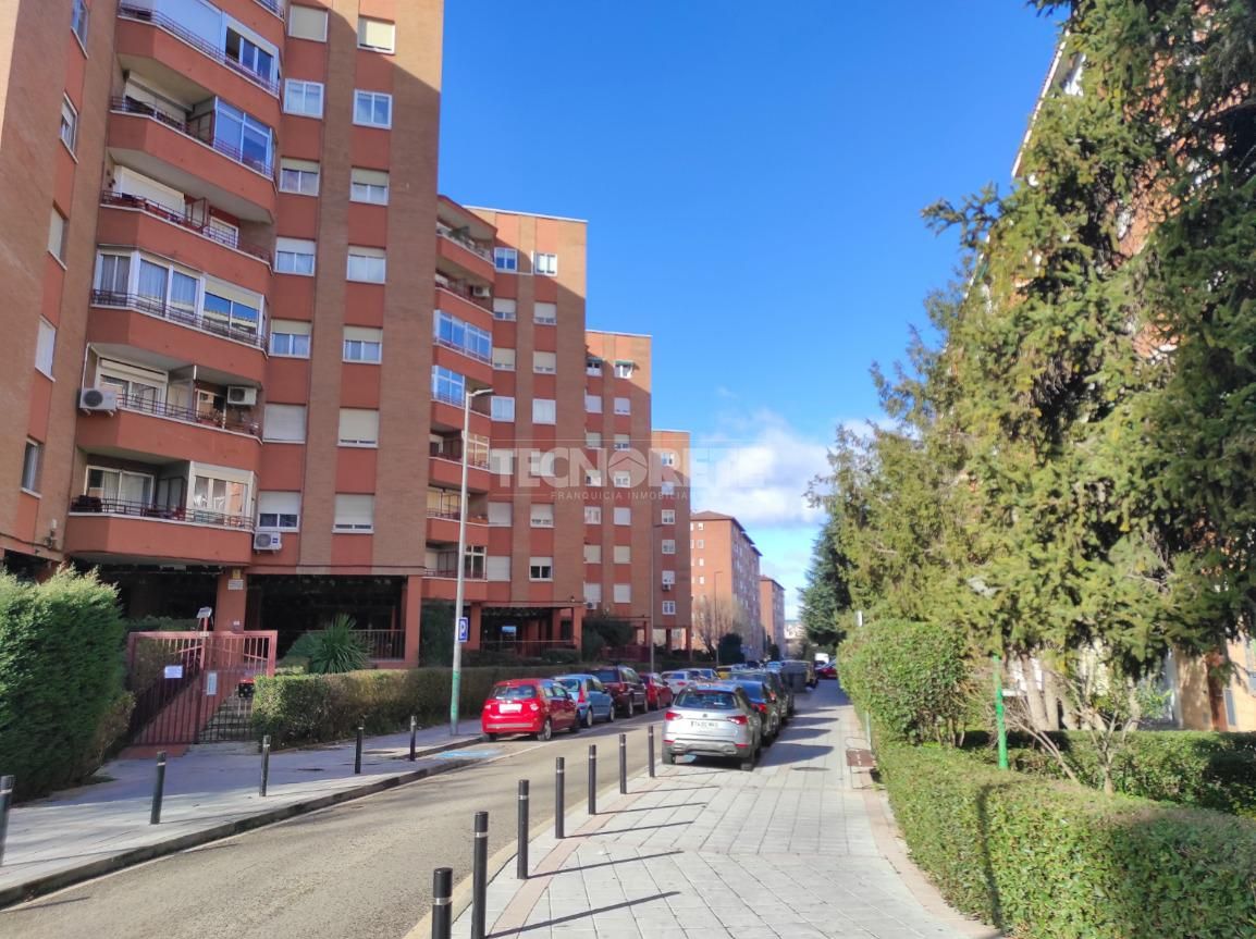 Exterior view of Flat for sale in Guadalajara Capital  with Heating and Terrace