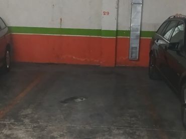 Individual con ascensor en venta en Pla - Carolinas