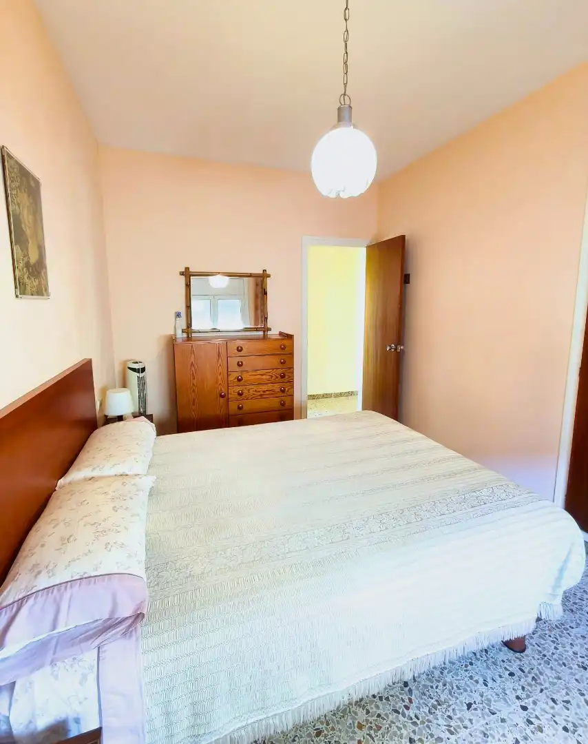Habitación de Casa o chalet en venta en Cubelles con Calefacción, Jardín privado y Terraza