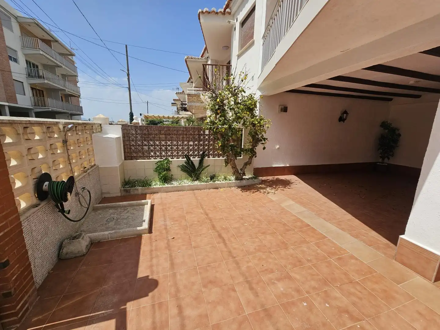 Terrassa de Casa adosada en venda en Sueca amb Aire condicionat, Terrassa i Moblat
