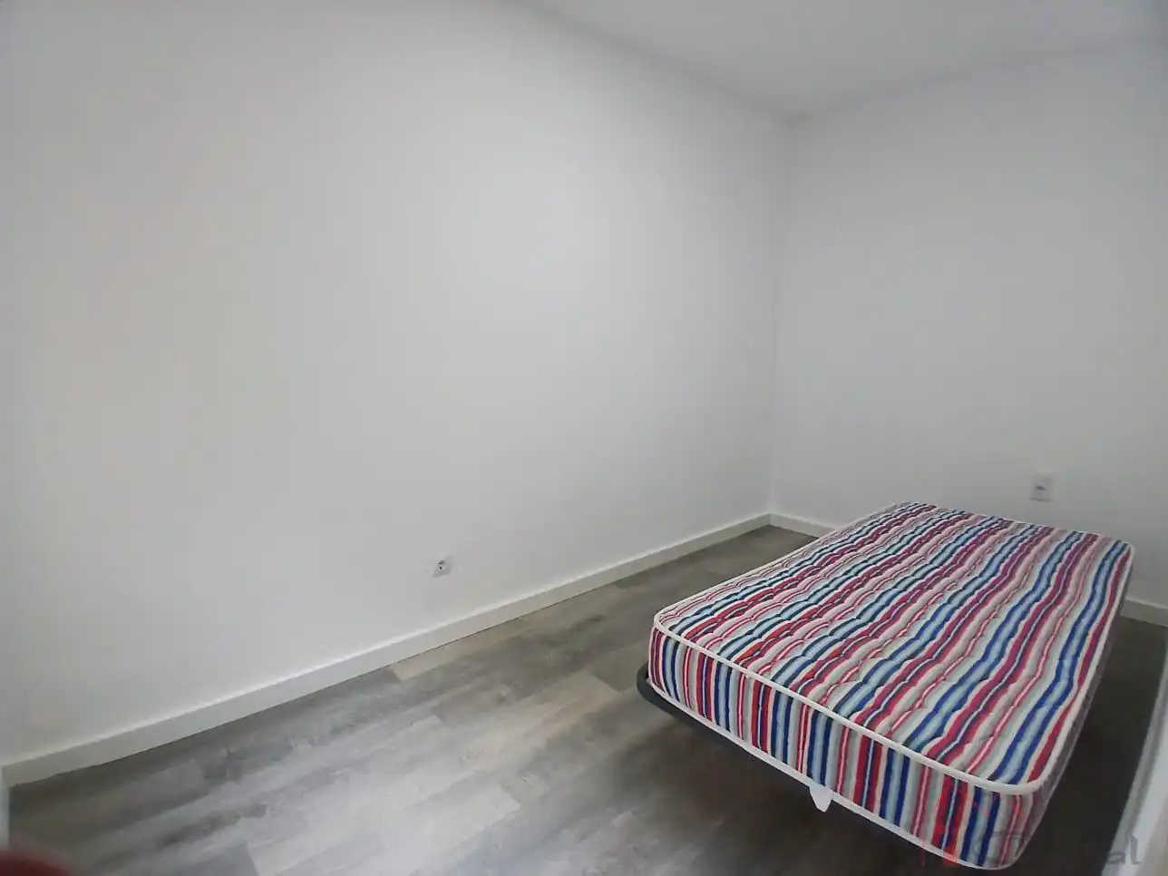 Bedroom of Flat for sale in Benifaió  with Air Conditioner, Heating and Storage room