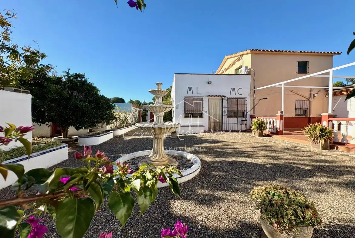 Vista exterior de Finca rústica en venta en Mont-roig del Camp con Jardín privado, Terraza y Piscina