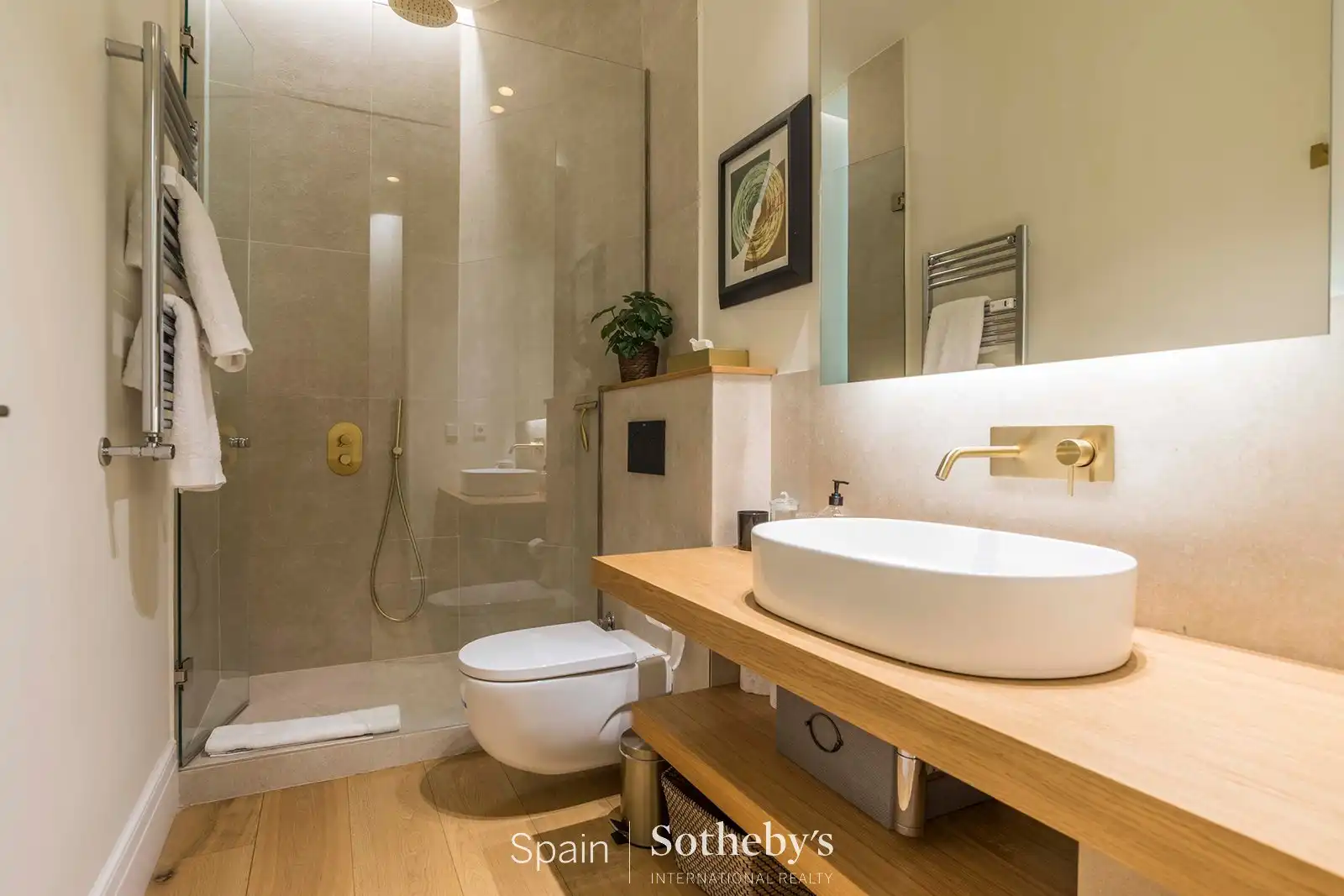Baño de Apartamento en venta en Madrid con Aire acondicionado, Calefacción y Terraza