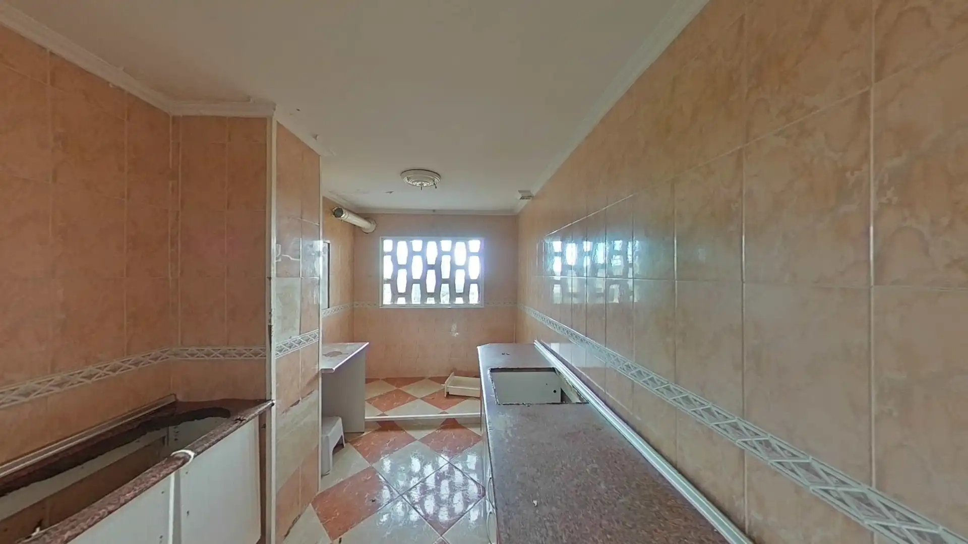 Kitchen of Flat for sale in Málaga  with Balcony