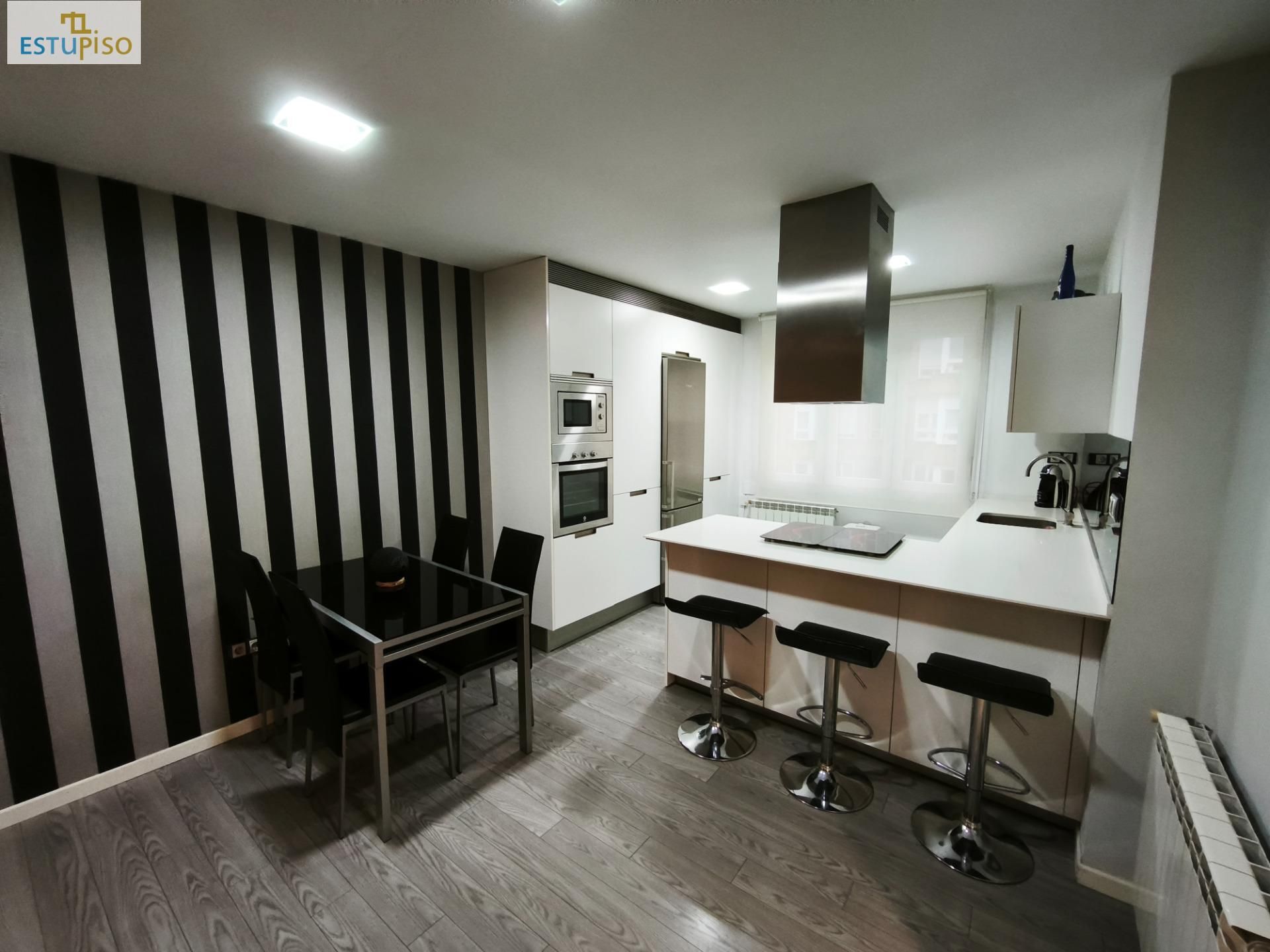 Kitchen of Flat for sale in Vitoria - Gasteiz  with Heating, Terrace and Storage room