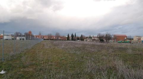 Foto 2 von Fabrik Grundstücke zum Verkauf in Avenida Valladolid Soria, 89, Peñafiel, Valladolid