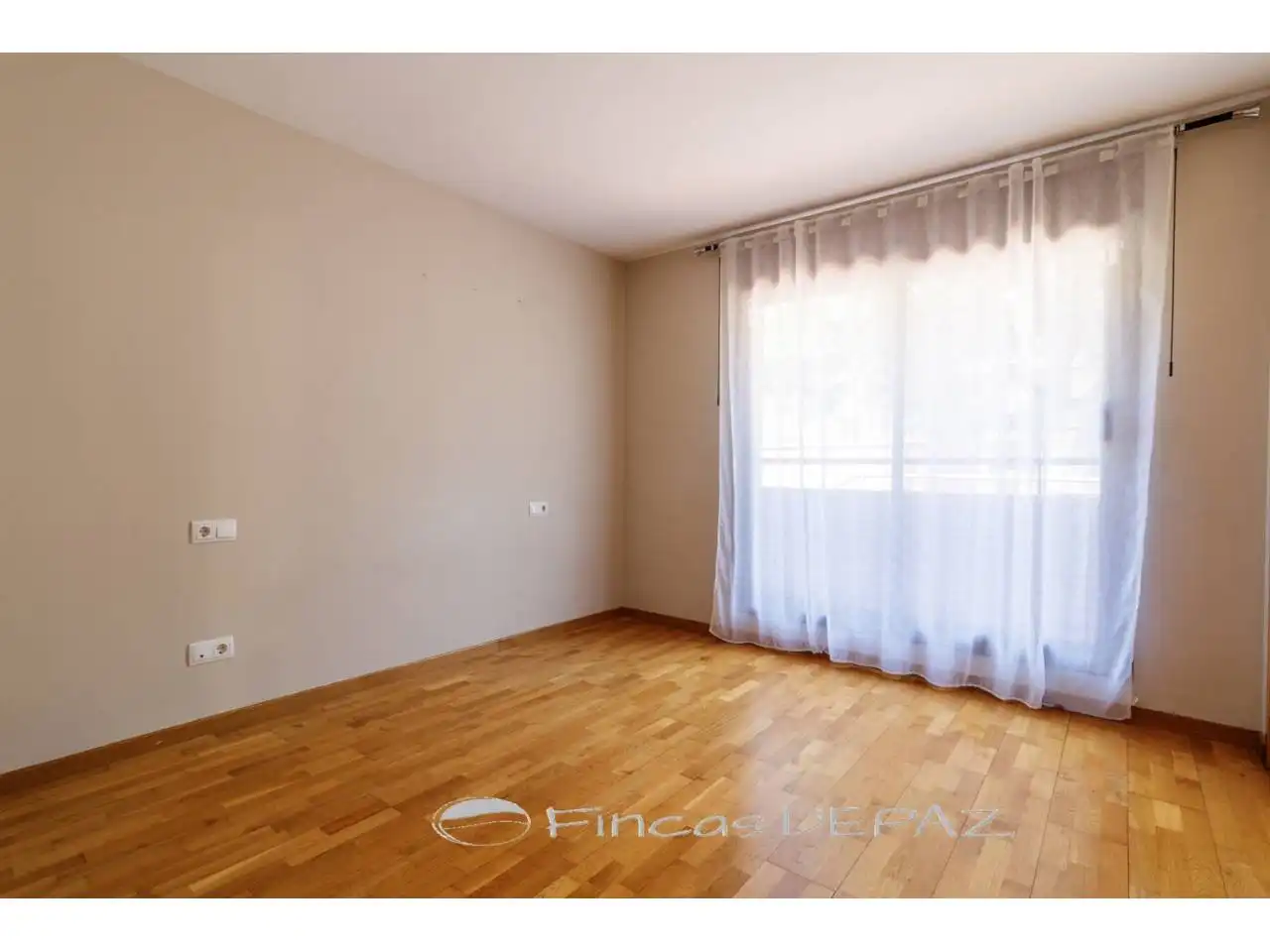 Dormitori de Casa o xalet de lloguer en Castelldefels amb Aire condicionat, Calefacció i Terrassa