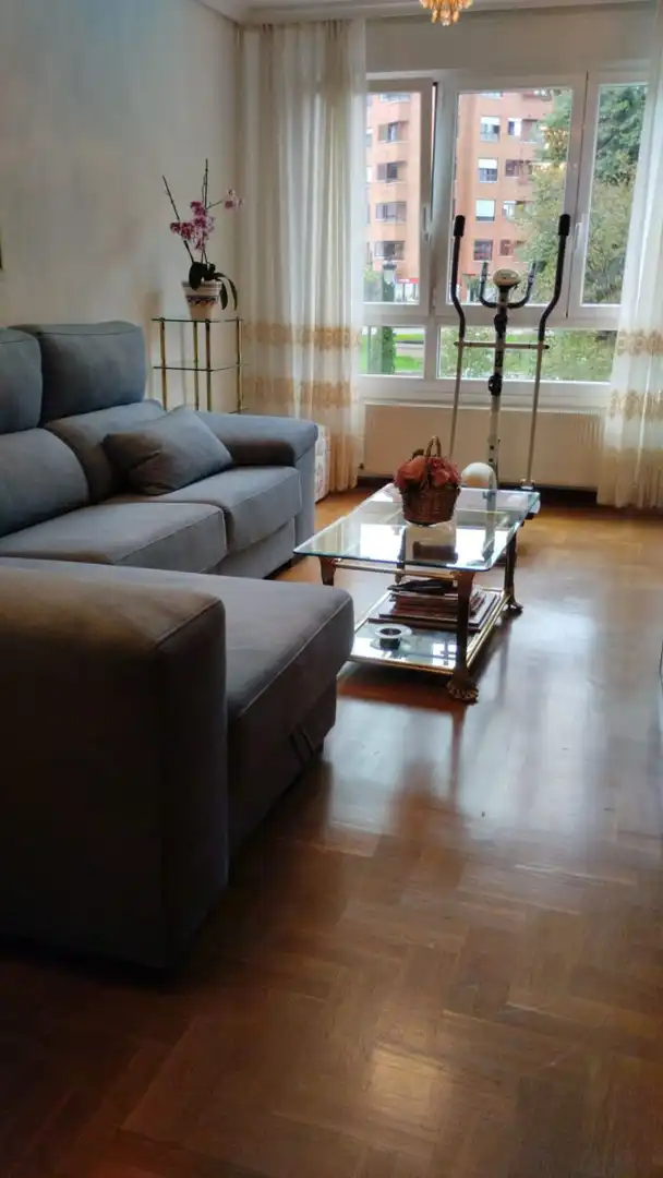 Piso de alquiler en Corredoría - La Carisa - Prado de La Vega