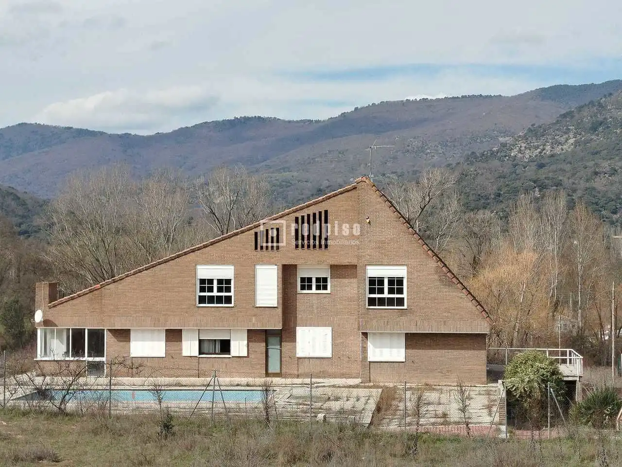 Xalet amb piscina en venda a San Martín de Valdeiglesias