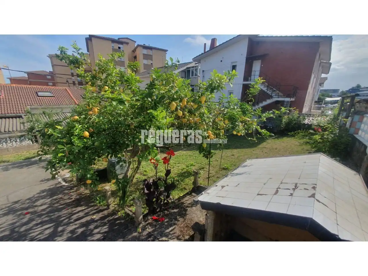 Houses for sale in Corvera de Asturias  with Heating, Parquet flooring and Furnished