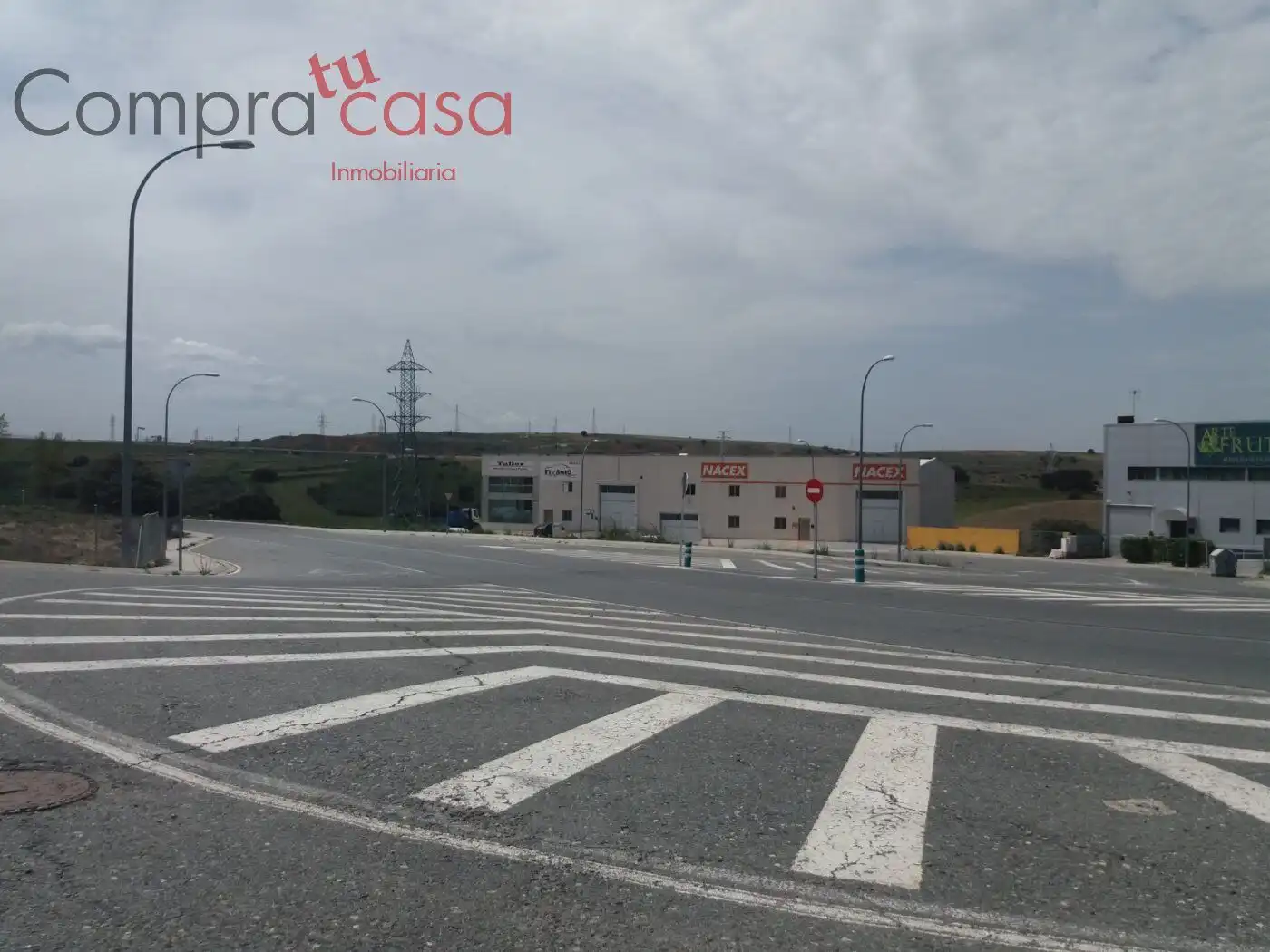 Vista exterior de Terreny industrial en venda en Segovia