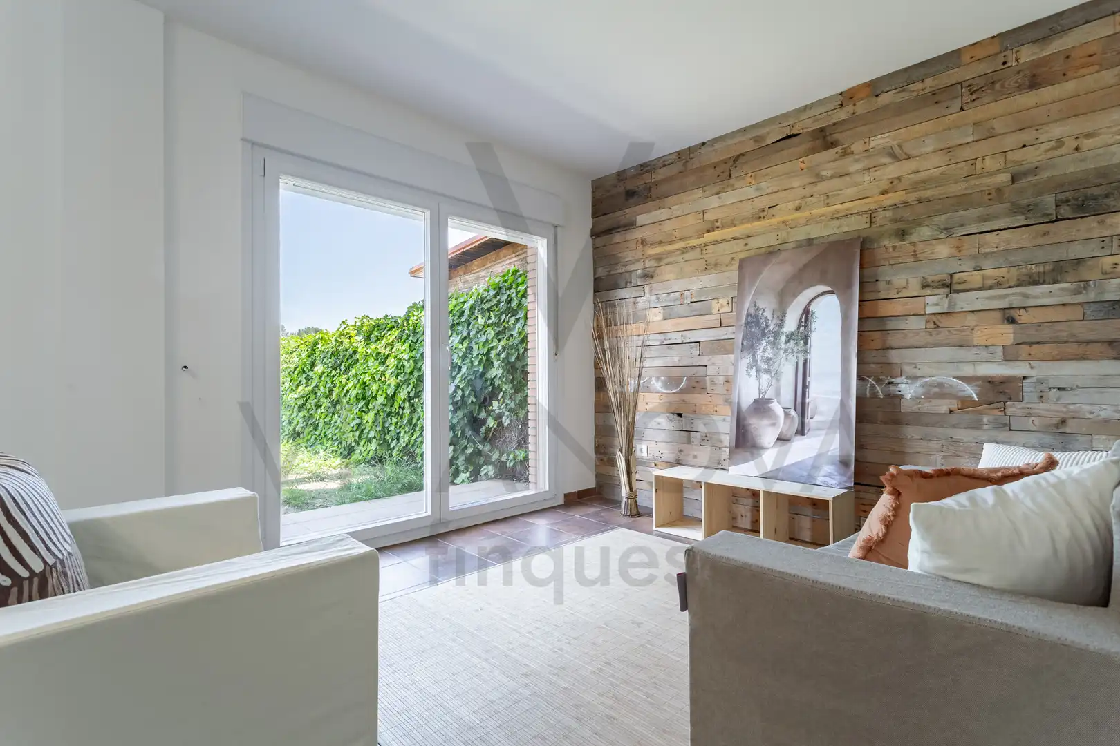Sala d'estar de Casa adosada en venda en Riudecanyes amb Aire condicionat, Calefacció i Jardí privat
