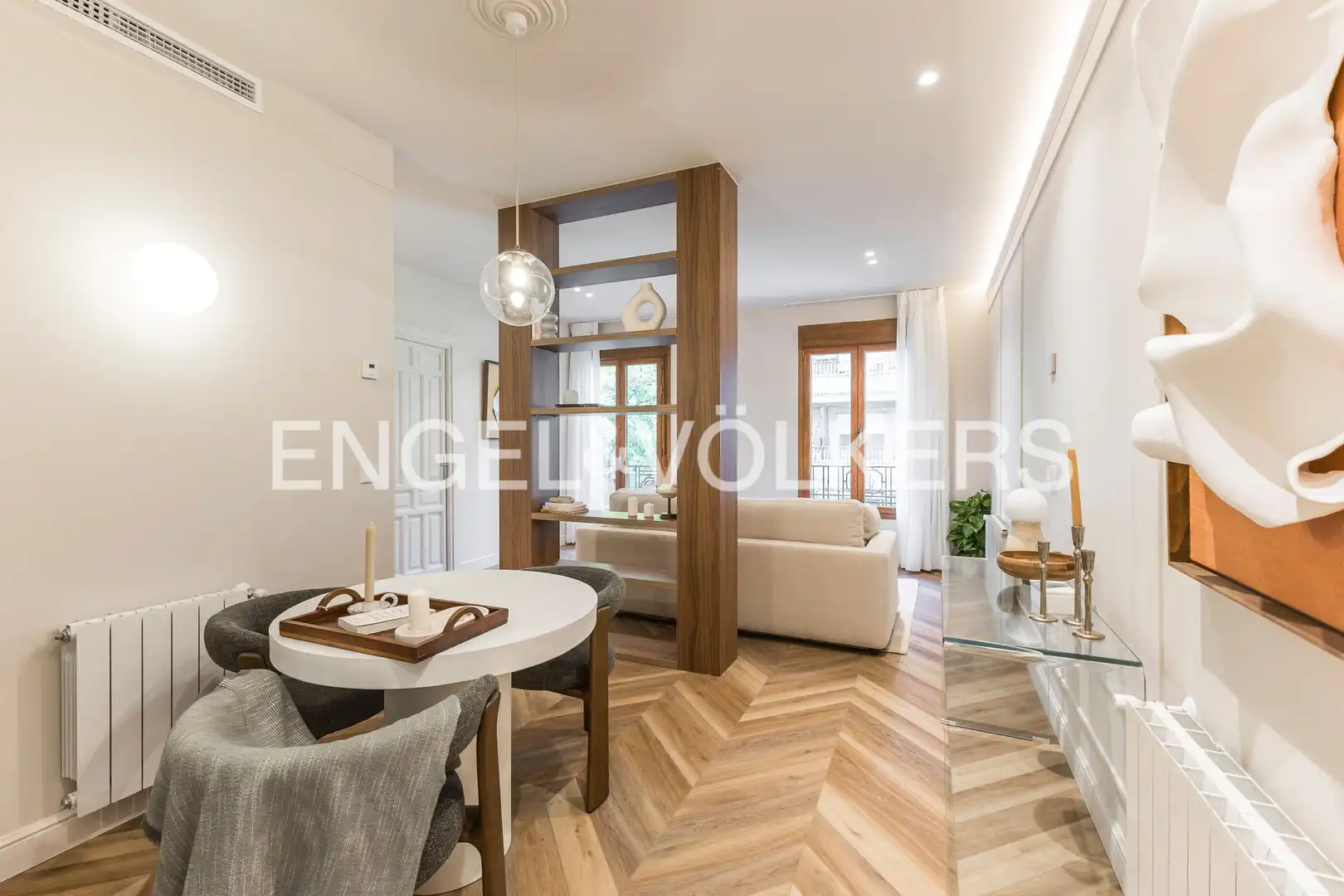 Wohnzimmer von Wohnung zum Verkauf in Madrid mit Klimaanlage, Heizung und Parkett