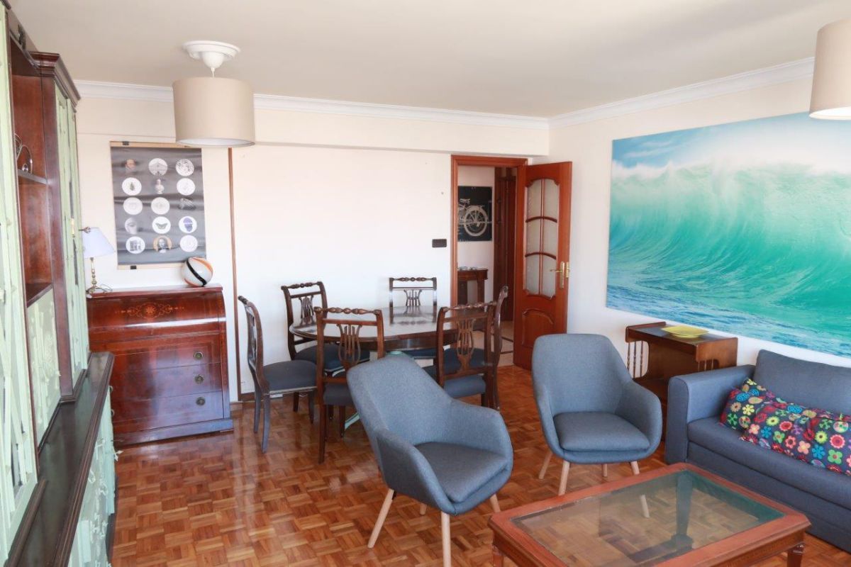 Dining room of Flat to rent in A Coruña Capital   with Heating, Parquet flooring and Furnished