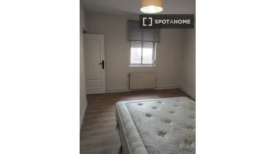 Room in Vadillos