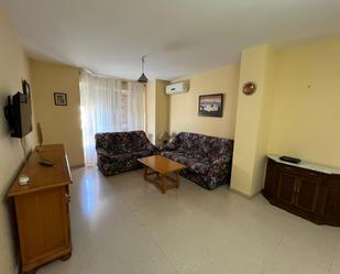 Living room of Flat to rent in  Granada Capital  with Air Conditioner