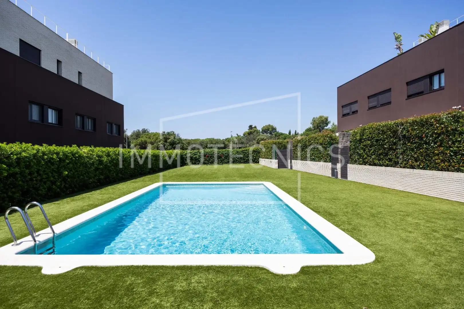 Piscina de Dúplex en venta en L'Ametlla del Vallès con Calefacción, Jardín privado y Terraza