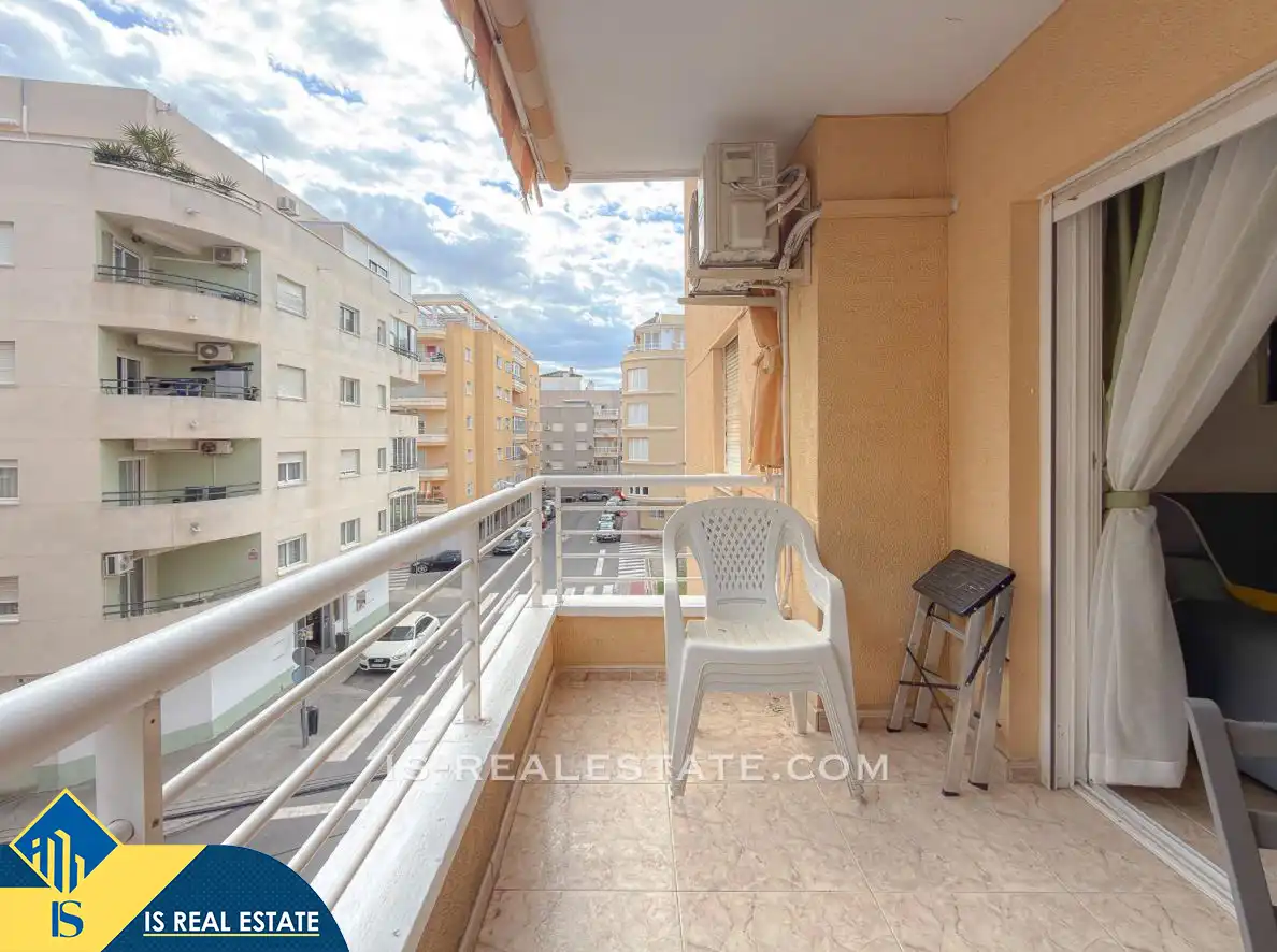 Apartamento con ascensor en venta en Nueva Torrevieja - Aguas Nuevas