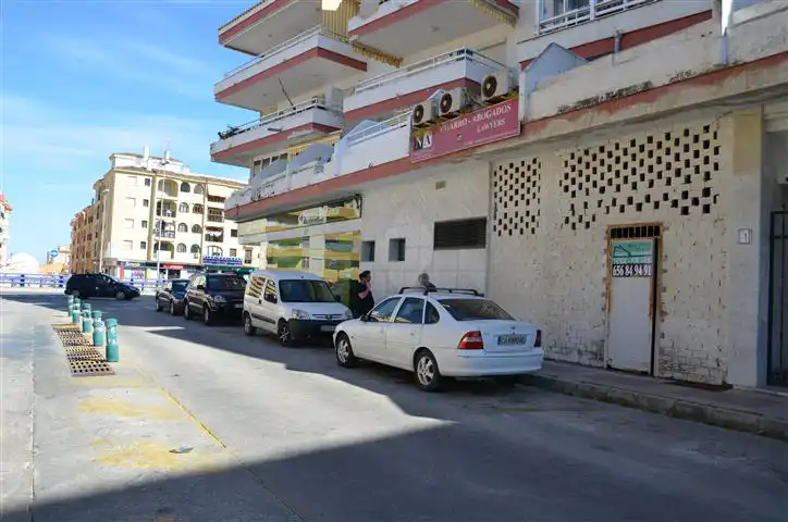 Business premises for sale in Manilva Pueblo, imagen 2