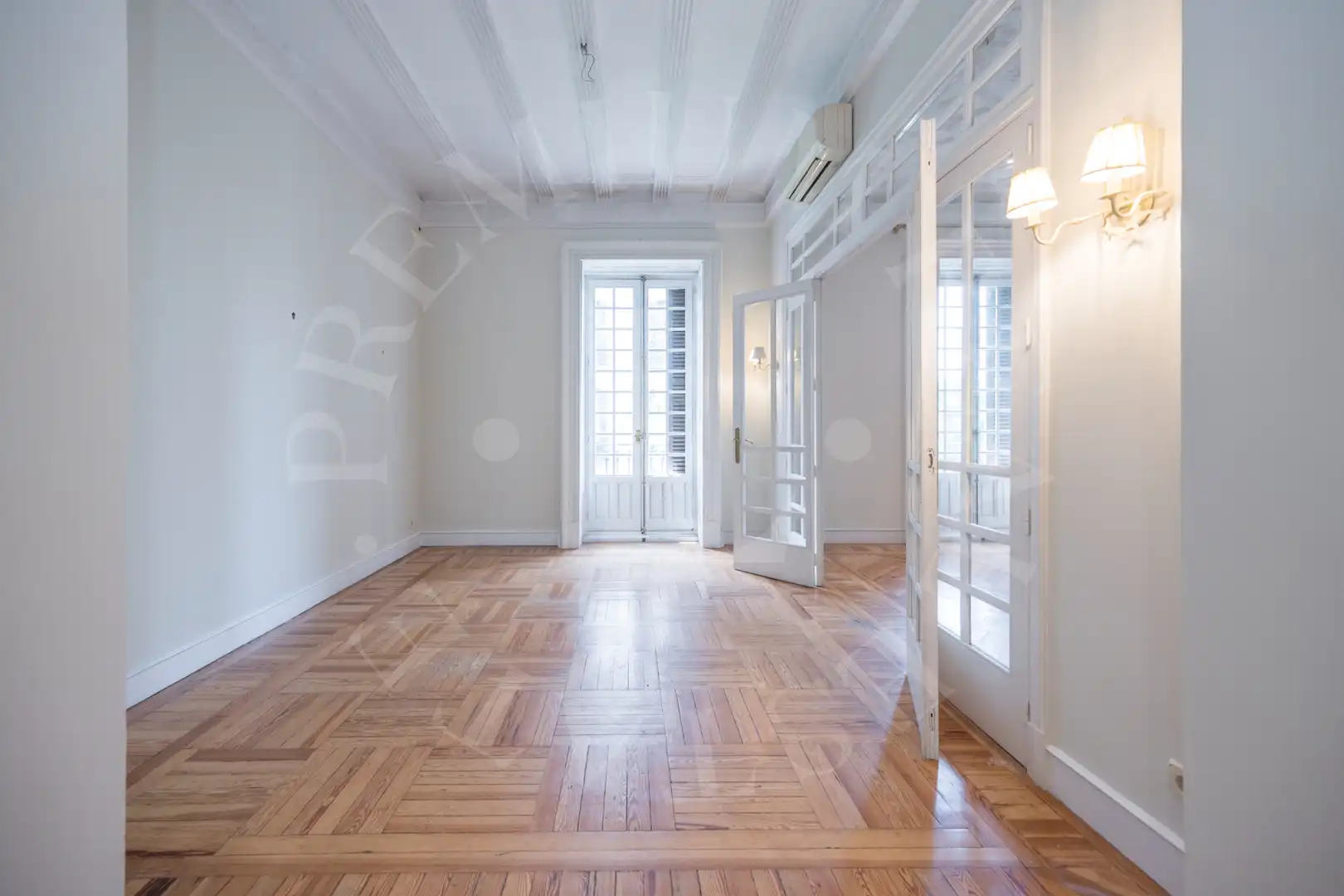 Piso de alquiler en Almagro