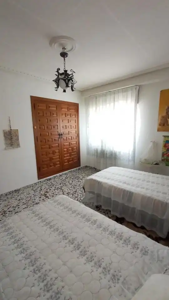 Habitación de Casa o chalet en venta en Pinseque con Calefacción, Jardín privado y Piscina