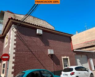 Exterior view of House or chalet for sale in  Zaragoza Capital  with Heating, Storage room and TV