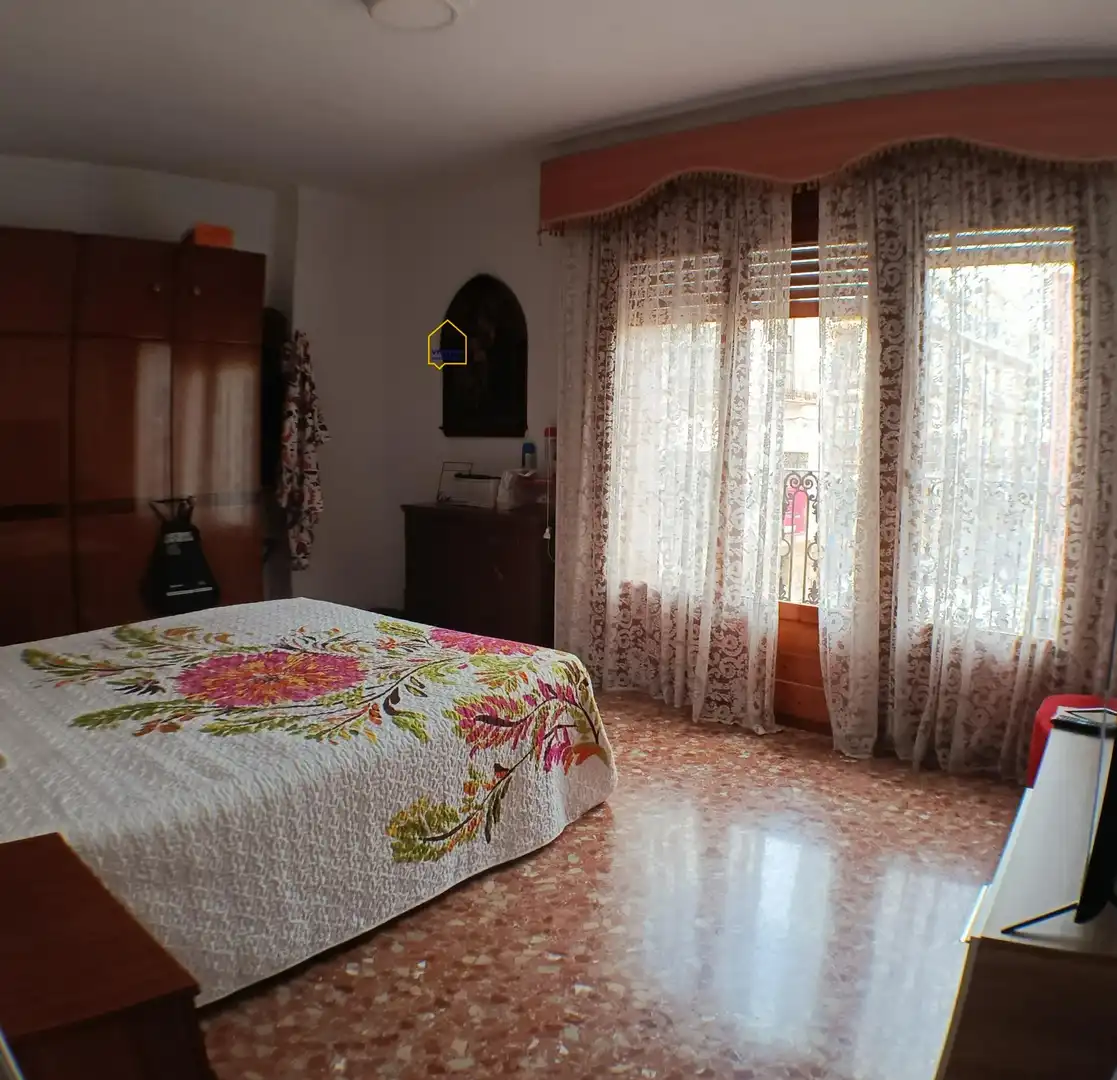 Flat for sale in San Mateo