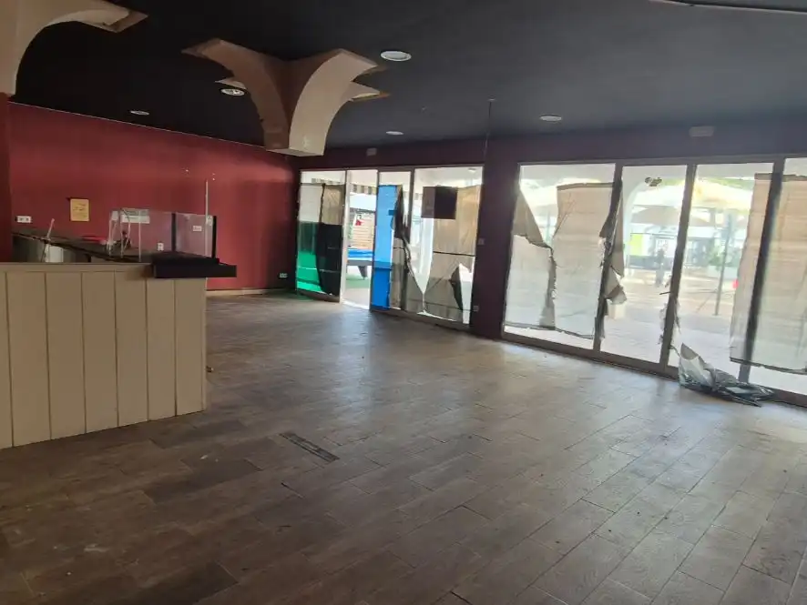 Locale commerciale in vendita a Carrer de Formentor 175, imagen 4